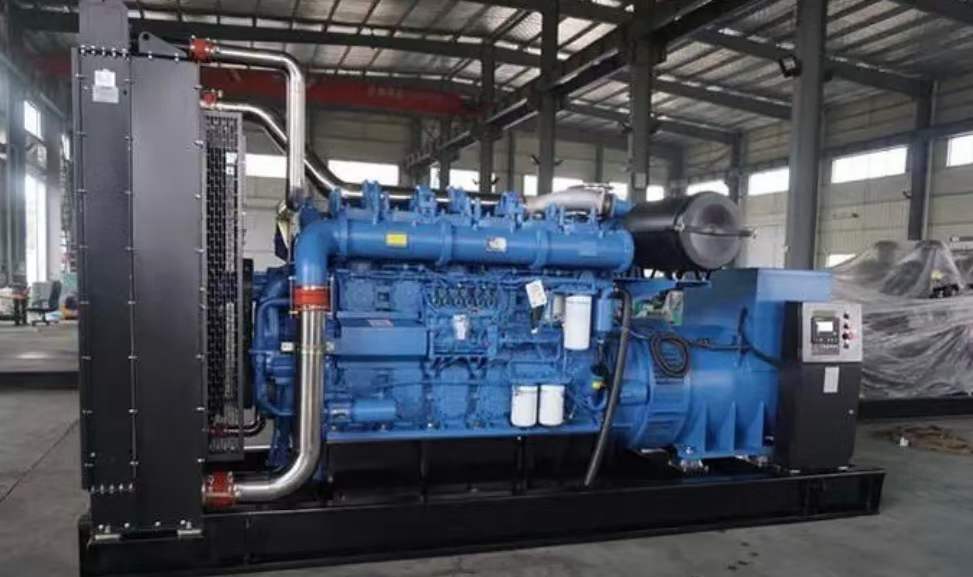 建华800kW 柴油发电机的输出电流是恒定的吗？