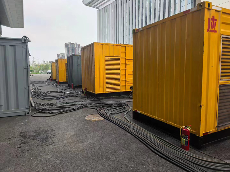 建华不同季节柴油发电机组保养有哪些注意事项？