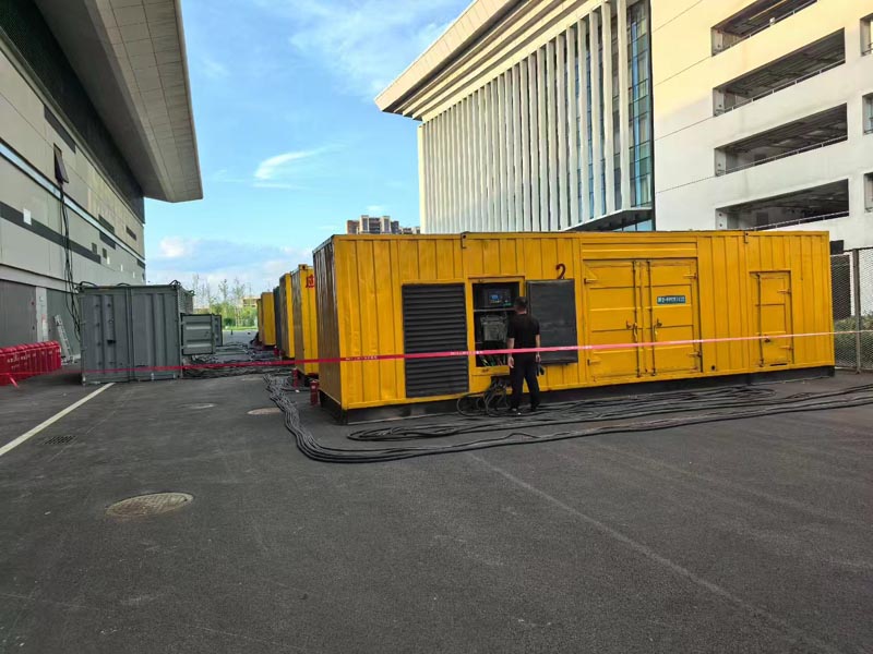 建华柴油发电机冬季保养注意事项？