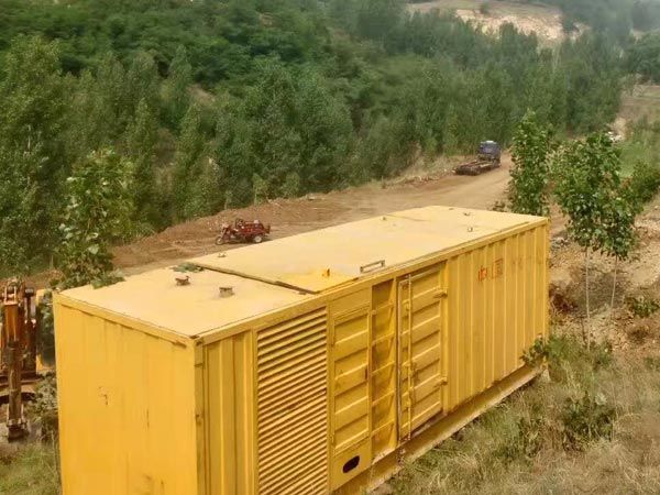 建华柴油发电机组冬季日常维修注意事项？